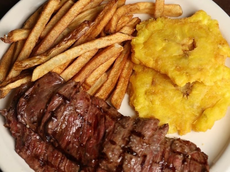 Gauchos Gourmet Market food